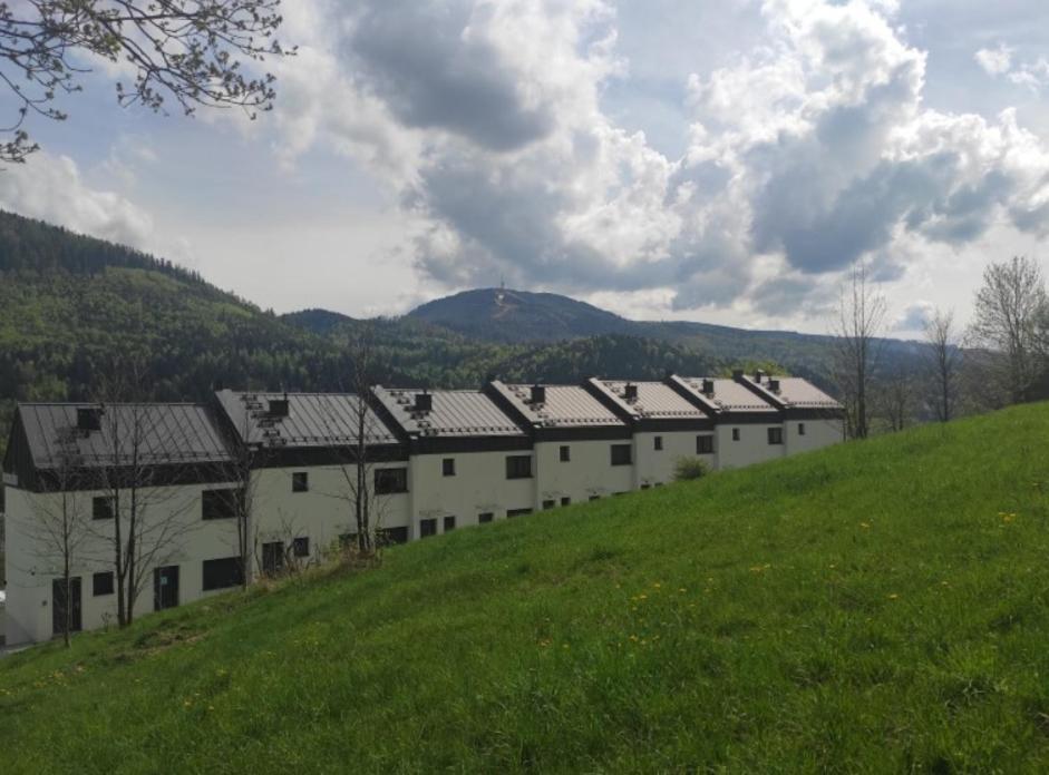 Cichy Strumyk Z Tarasem Sloneczna Gora Szczyrk Buitenkant foto